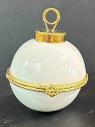 Hinged ball  ornament